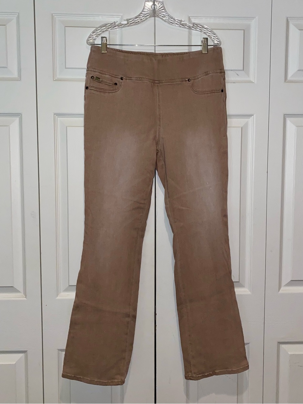 New DG2 by Diane Gilman Tan Bootcut Stretch Jeans - Picture 6 of 9